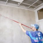How to glue wallpaper to a concrete wall