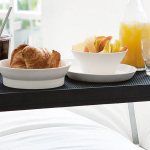 How to make your own breakfast table in bed