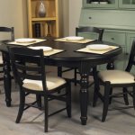 Dining oval table