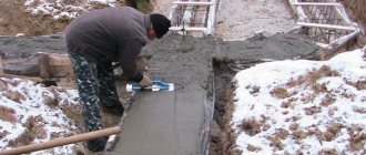 Hardening of concrete mass in winter